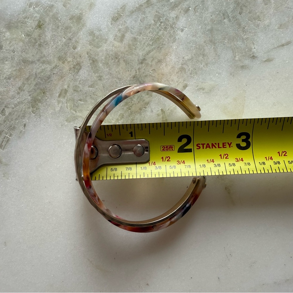 Tortoiseshell Pattern Bracelet - Picture 8 of 8